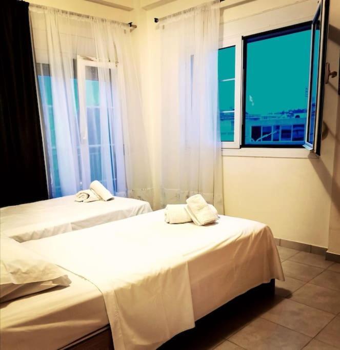 Apartment With 3 Rooms Just 1 Min From The Beach And Free Public Parking Περαία Εξωτερικό φωτογραφία