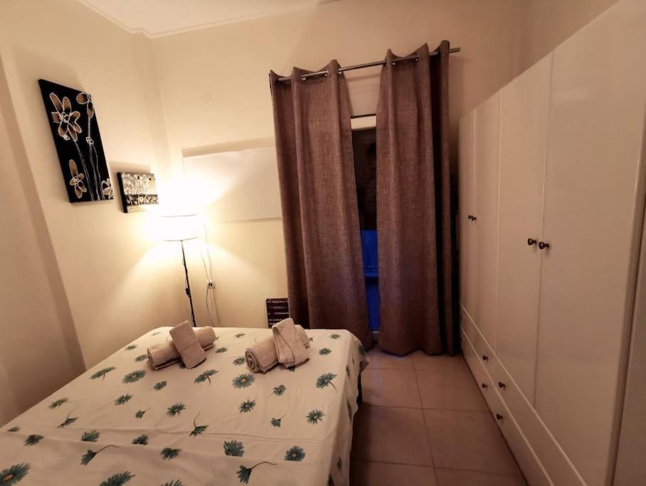 Apartment With 3 Rooms Just 1 Min From The Beach And Free Public Parking Περαία Εξωτερικό φωτογραφία